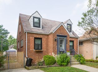 3254 Wisconsin Ave, Berwyn, IL 60402