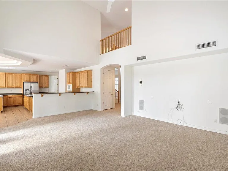 5505 E Calle Del Sol — Photo 16