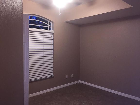5th image of 1140 Barclay Wood Dr