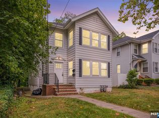 402 Morse Ave FLOOR 2, Ridgefield, NJ 07657