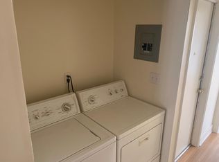 1506 Rosalia Rd #1/2, Los Angeles, CA 90027