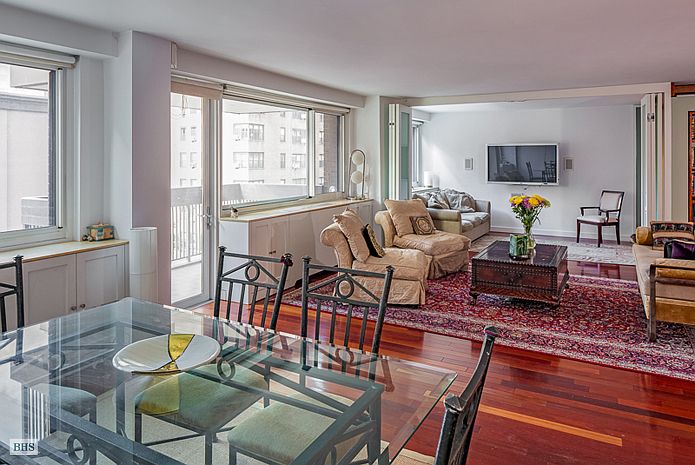 2nd image of 40 E 80th St APT 5A