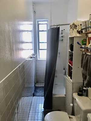 Rented by LJ Sloane Management | media 33