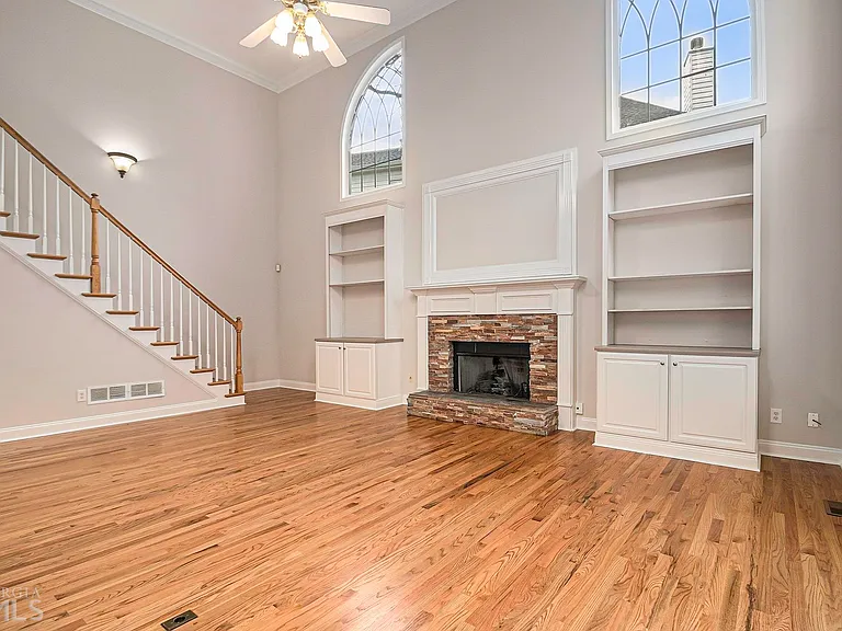 592 Kenion Forest Way — Photo 11