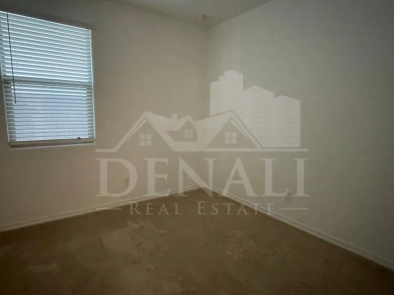 7954 W Medlock Dr — Photo 15