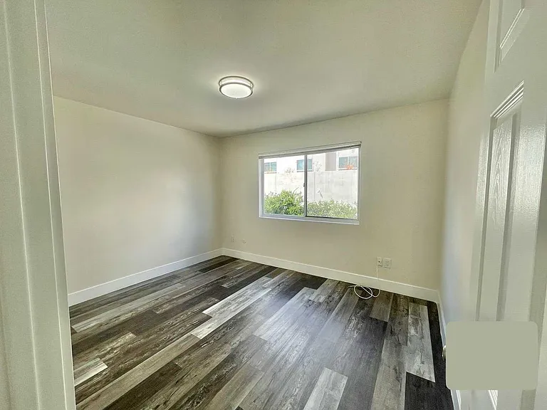 Fulcher Ave — Photo 15