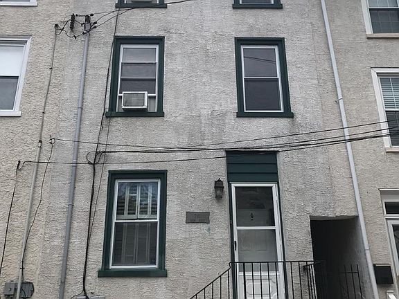 2nd image of 241 Gates St