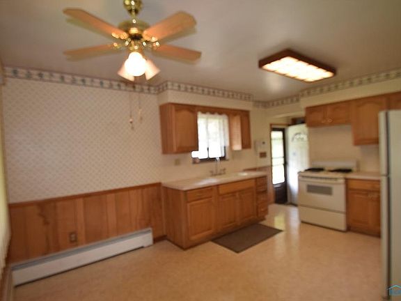 4th image of 5634 Home Ln