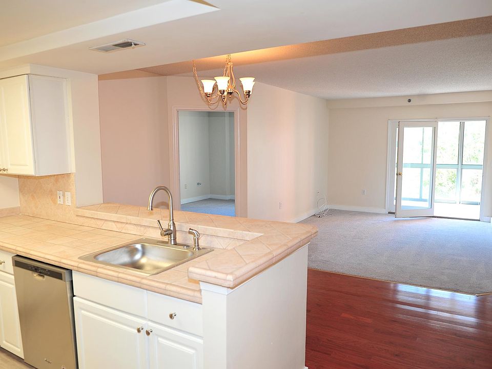 1st image of 1045 N Utah St APT 608