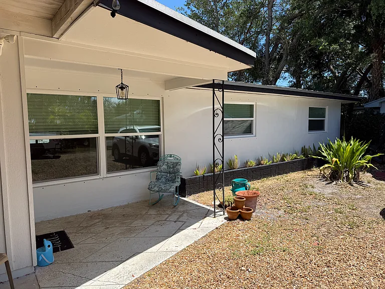 1511 Seabrook Rd — Photo 4
