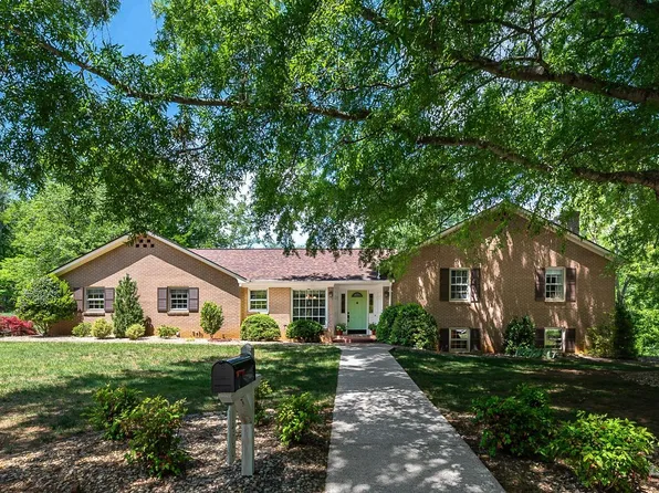 1400 Landon Ct, Lynchburg, VA 24503