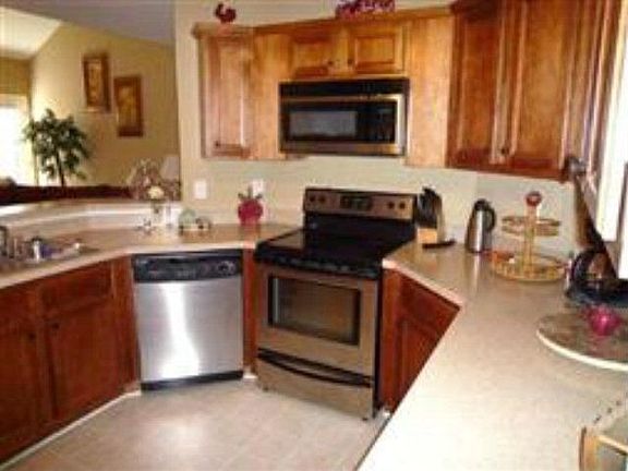 3rd image of 118 Megan Ct