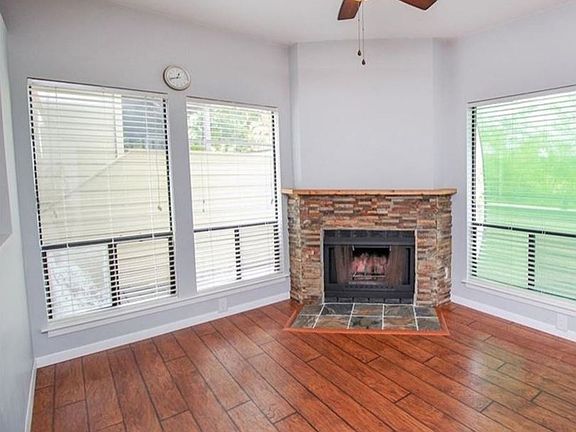 4th image of 2612 San Pedro St APT 116