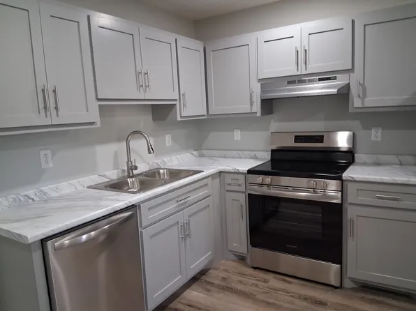 209 Ryan Dr, Lawrenceburg, TN 38464