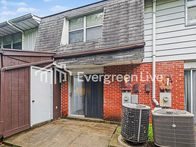 7751 Mount Hood Dr — Photo 15