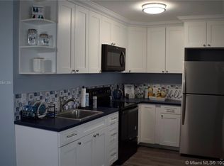 3070 NW 9th Ave APT 1, Wilton Manors, FL 33311