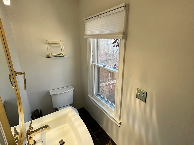 5 Dean St — Photo 44