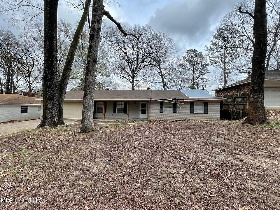 1015 Tanglewood Dr, Clinton, MS 39056 Zillow