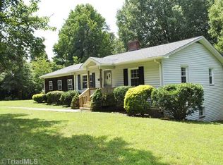 4957 Pinewood Dr, Winston Salem, NC 27106