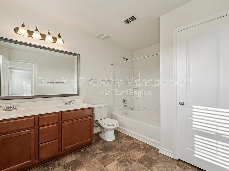 3306 Putnam Flds — Photo 19