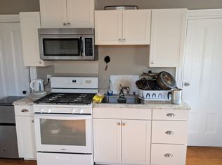 123 Walnut St APT 3, Stoughton, MA 02072