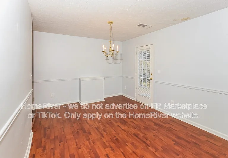 417 Kirkland Dr — Photo 8