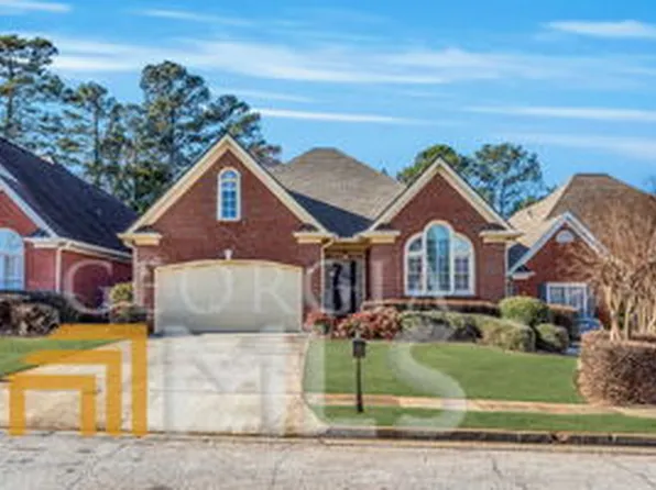 2040 Glenhurst Dr, Snellville, GA 30078