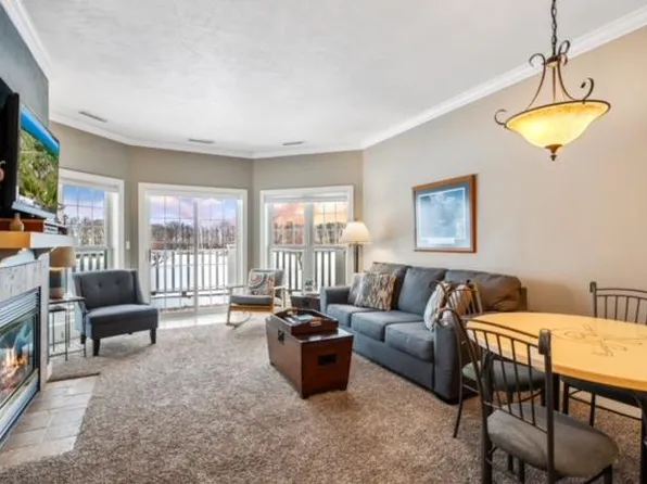 5282 Horseshoe Bay Rd Unit 2, Egg Harbor, WI 54209