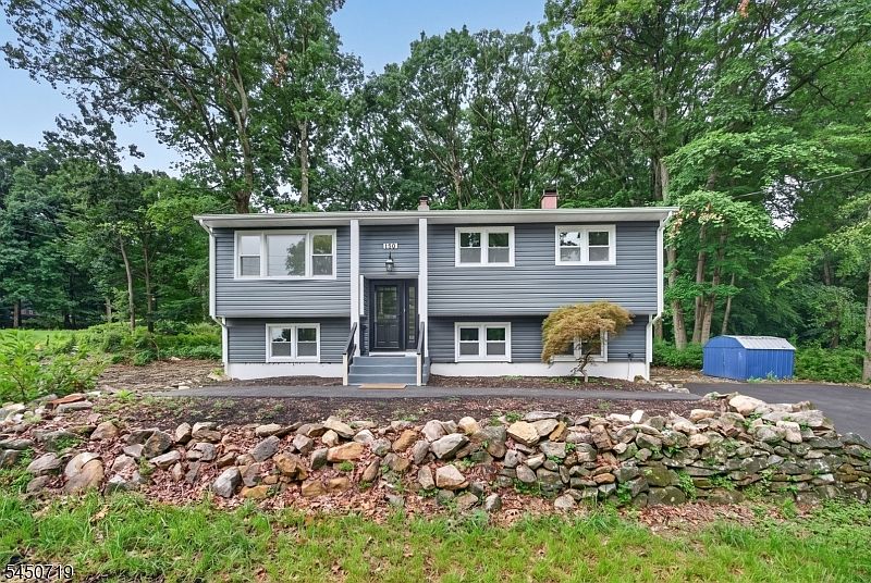 1st image of 150 Mount Olive Rd