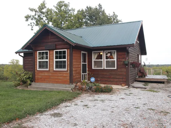 753 Chadwick Road, Chadwick, MO 65629