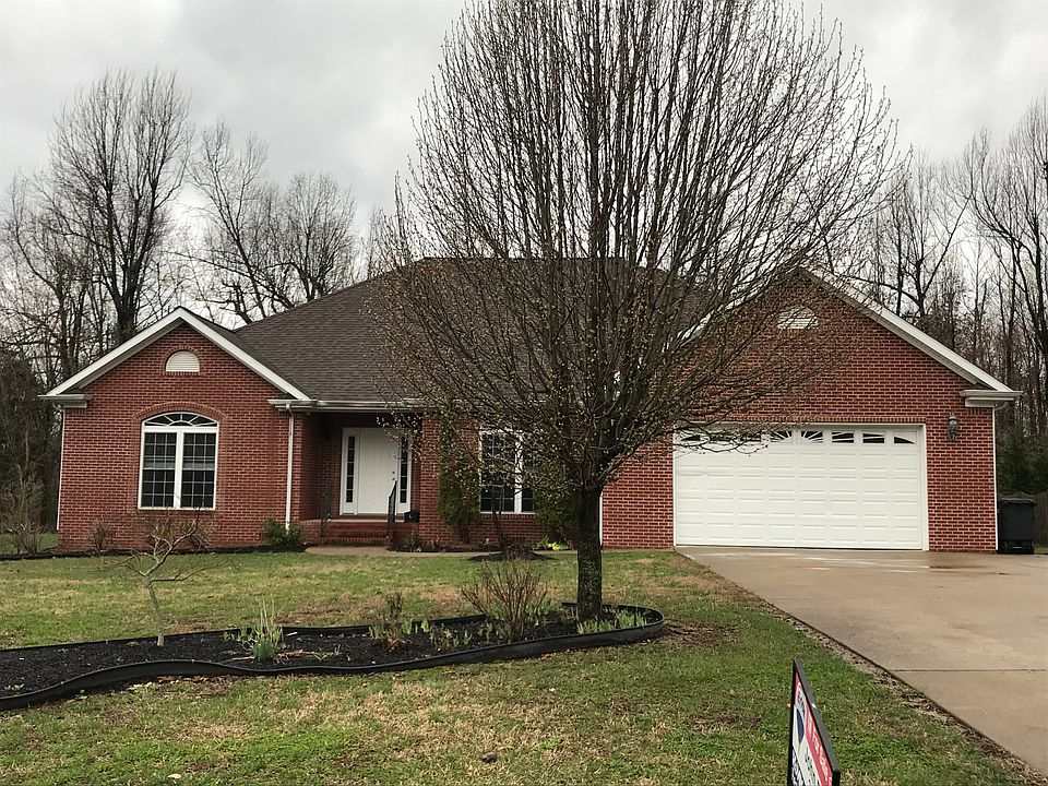 1st image of 120 Dove Ln
