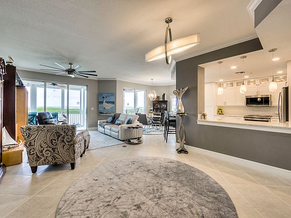 Entrance into Unit