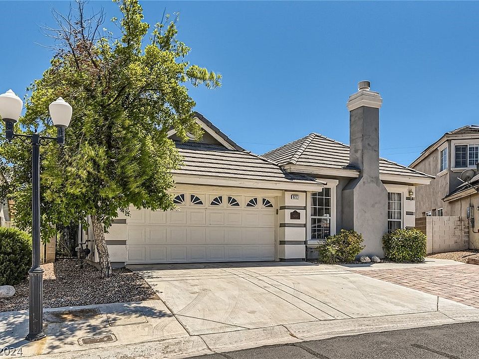 1st image of 8233 Golf Club Ave
