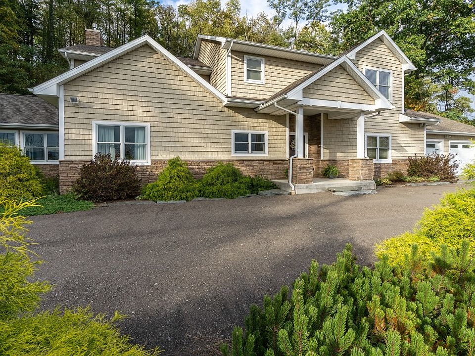 1004 Hooper Rd, Endwell, NY 13760 Zillow