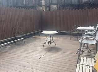 366 W 46th St APT 2, New York, NY 10036