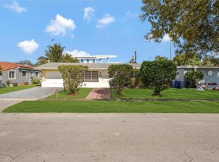 6581 NW 22nd St, Sunrise, FL 33313