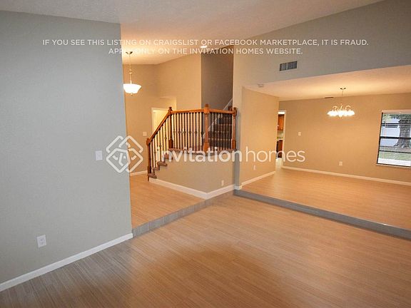 4th image of 15811 Hound Horn Ln