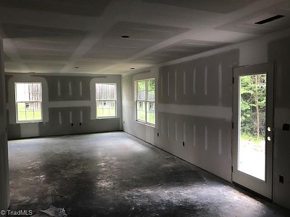 4th image of 3504 Hirank Ct