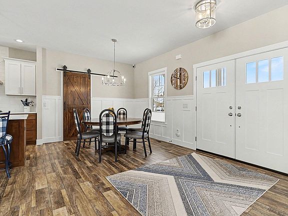 3rd image of 5956 Hidden Oak Ave