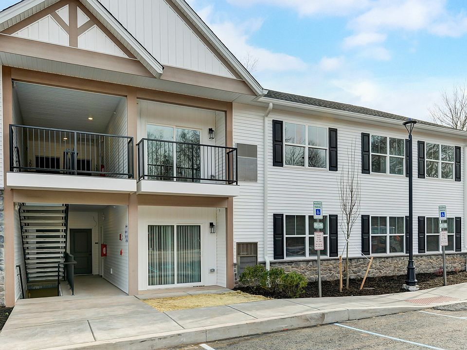 Alcove at Forest Lane 905 Forest Ln Schwenksville PA Zillow