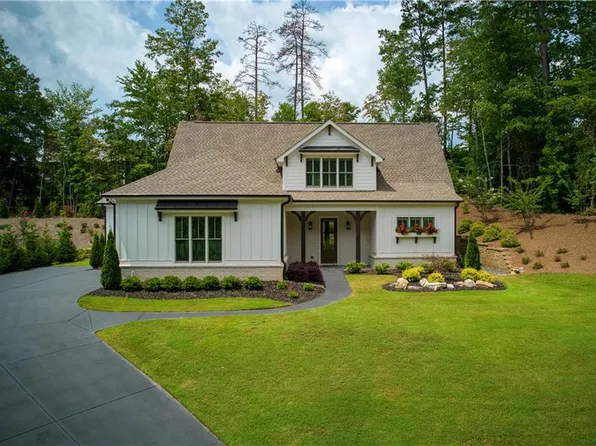 301 Dogwood Way, Dawsonville, GA 30534