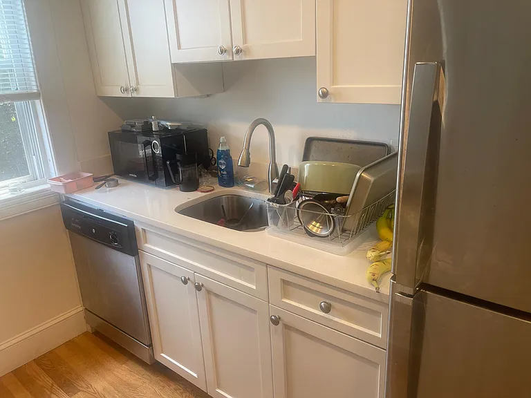 40 Newton St #2 — Photo 4