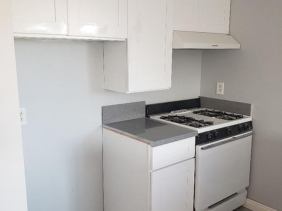 2nd image of 1560 W 227th St APT 5