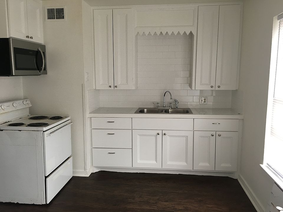 1st image of 632 S Montgomery St #2