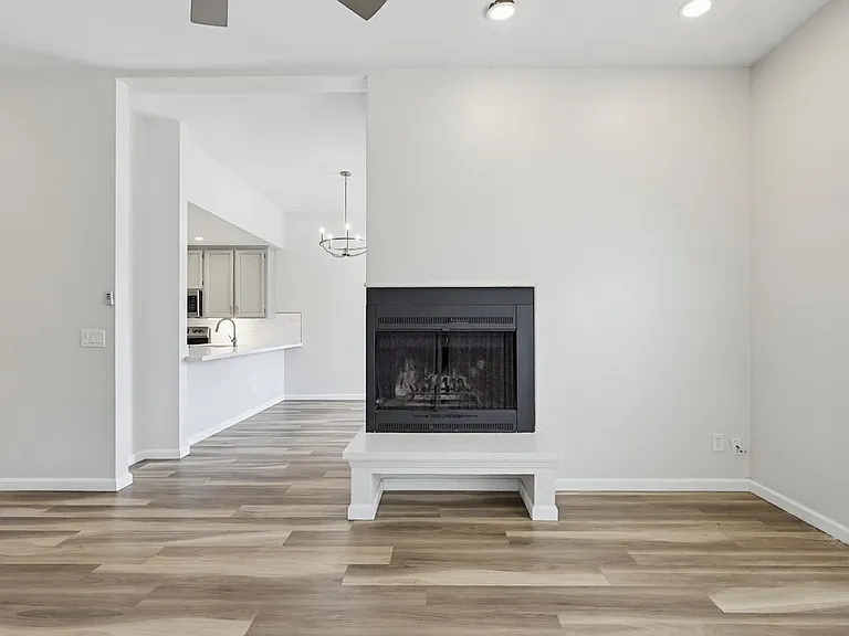 270 Dahlia Ave #9-1 — Photo 23