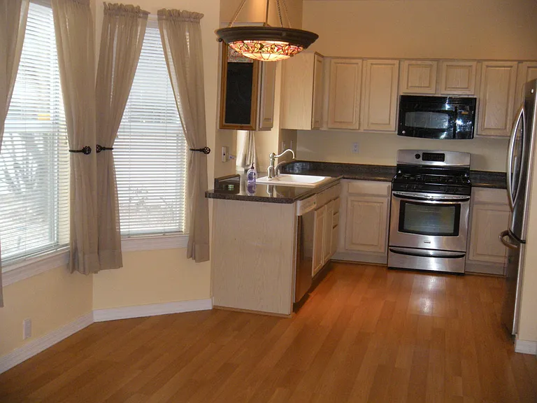 3221 Calle Suenos SE — Photo 10