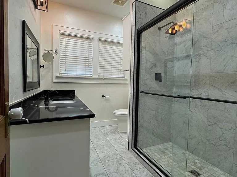 1523 W Broadway Ave — Photo 18