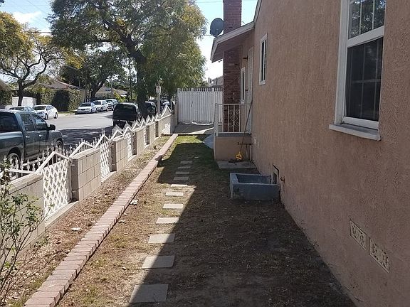 3rd image of 3602 W 115th St