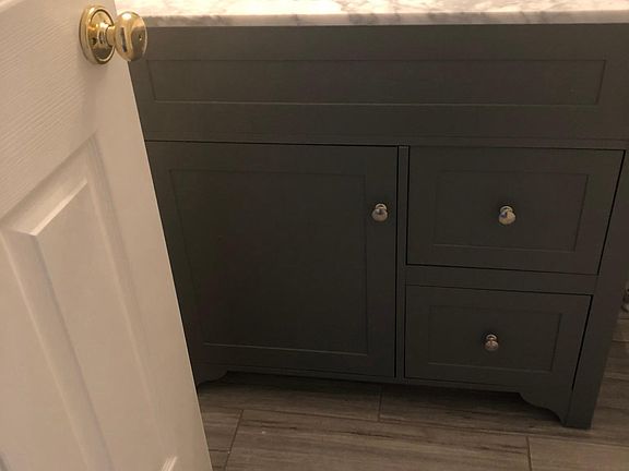 2nd upstairs bathroom