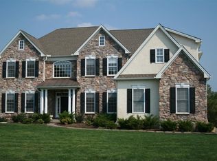 1521 High Country Rd, Downingtown, PA 19335